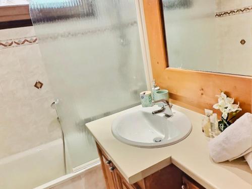 Studio 3 pers Val d'Isère, proche centre et pistes, animaux admis - FR-1-411-200