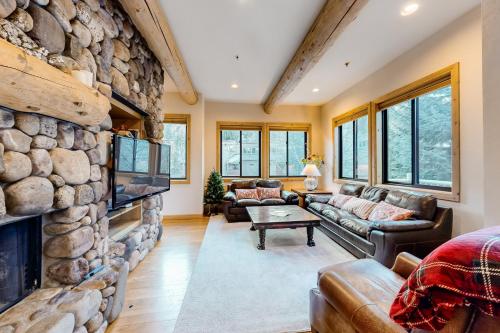 West Ketchum Retreat – Photos 2