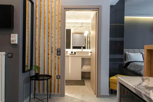 Koupelna v ubytování Aether Home - Modern & Luxe Stay with 65 TV by TT