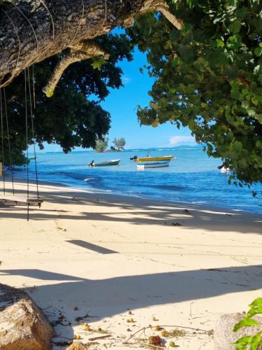 La Digue Luxury Beach Bungalow – Photos 3