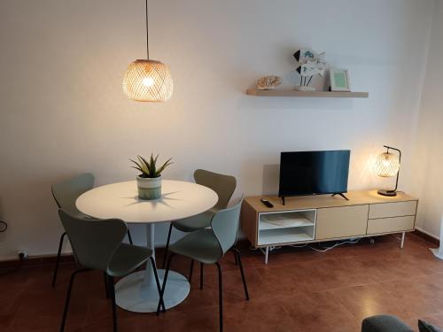 Μια τηλεόραση ή/και κέντρο ψυχαγωγίας στο Riells mar