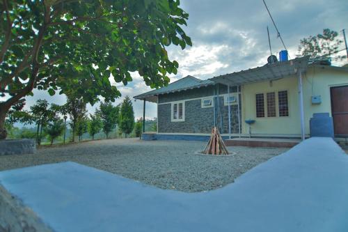 Budova, kde se penzion – hostinec nachází