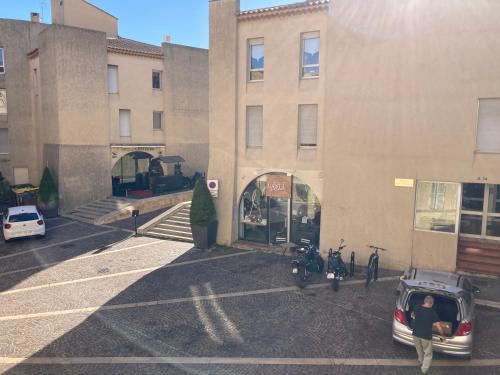 Photo de la galerie de l'établissement Appartement COSY, à Salon-de-Provence