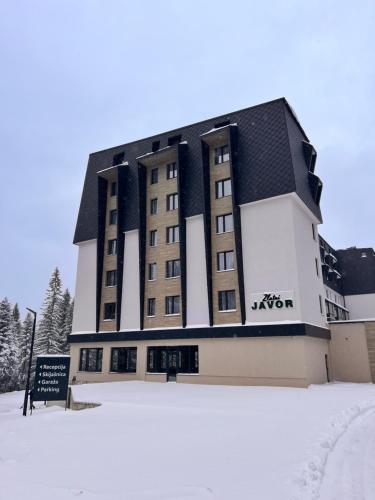 Apartment 202 - Aparthotel Zlatni Javor v zimě