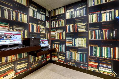 Biblioteket på hotellet