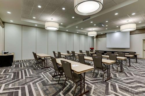 Møde- og/eller konferencelokalet på Drury Inn & Suites Independence Kansas City