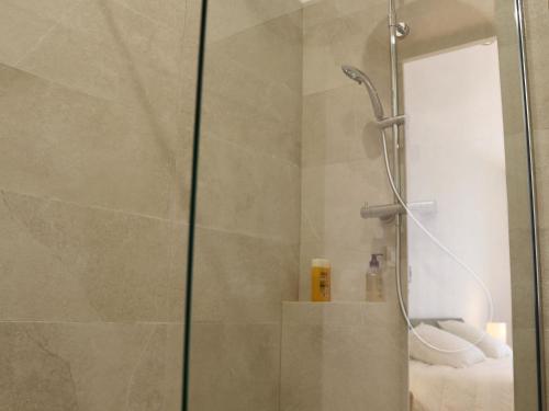 Ett badrum på Appartement Biarritz, 3 pièces, 4 personnes - FR-1-239-802