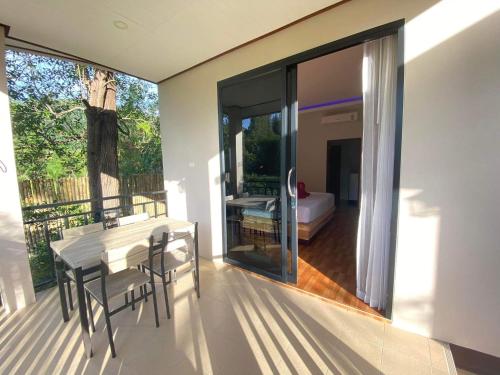 Μπαλκόνι ή βεράντα στο Lanta Living Garden