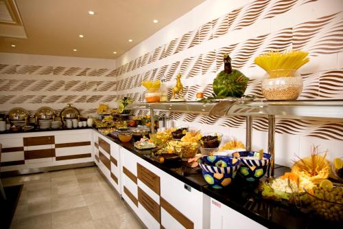 Jídlo v hotelu nebo okolí