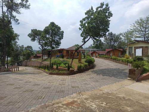 Gallery image of Shillong Tourisam Rishatsngi Resort in Mawlyngkhung