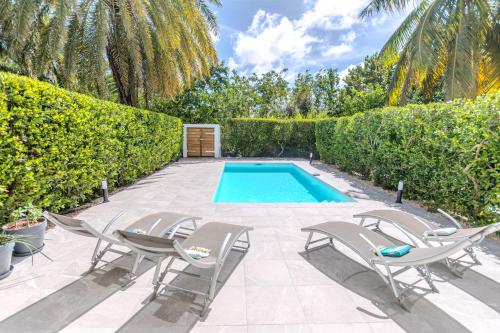 Plage Baie Orientale - Villa 6p Piscine privée