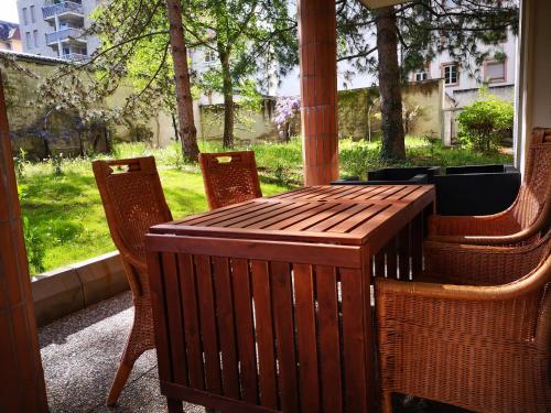 Bel Appartement avec jardin privé au calme