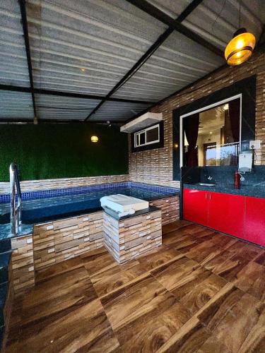 Gallery image of MOUNT BUNGALOWS-1 BEDROOM Private pool chalet -wifi -private pool-ac in Lonavala