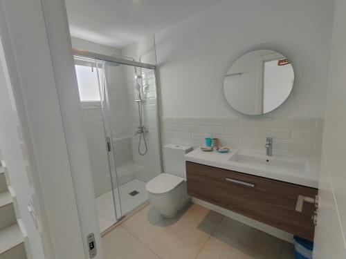 Phòng tắm tại Villa Perla Blanca, en Lanzarote