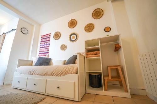 Voodi või voodid majutusasutuse Studio le Petit Pantin - Cozy nest toas