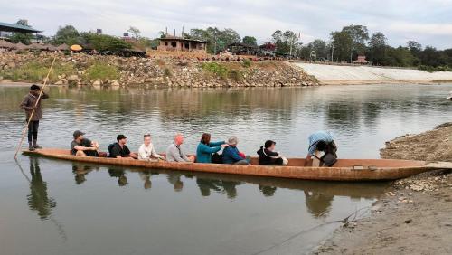 Gallery image of Hotel Garden of Dreams in Sauraha