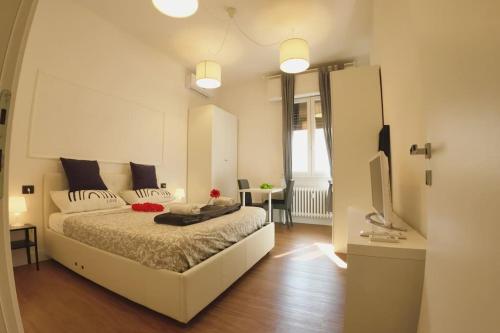 Ένα ή περισσότερα κρεβάτια σε δωμάτιο στο Urban Center III Easy Parking Near Tram