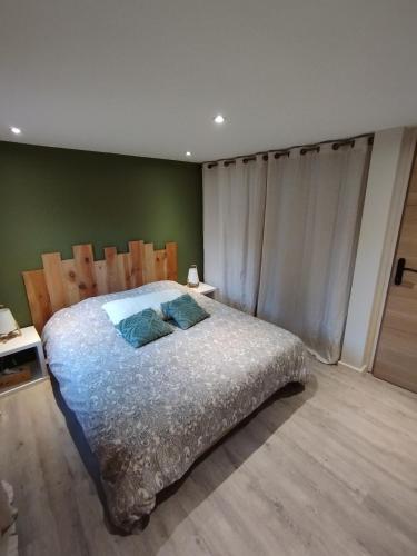 Photo de la galerie de l'établissement La jolie maison bleue avec terrasse, à Kaysersberg