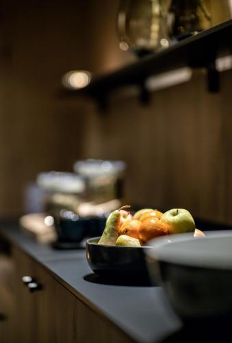a plate of food on a counter in a kitchen at WITTMANNs in Neumarkt in der Oberpfalz