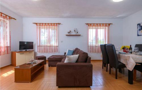House Irma Labin