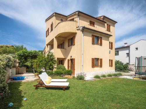 Spacious home with private terrace and garden