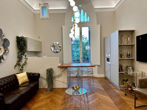 Elegance in the center of Florence: Palazzo Villa