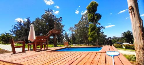 Πισίνα στο ή κοντά στο CheTiny Garden - Tiny House en Sierra de los Padres