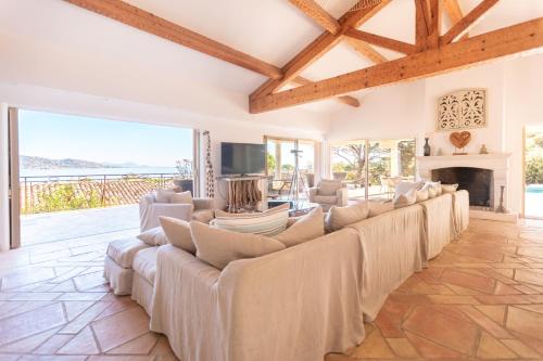 Magnifique Villa à 100 m plage climatisation Vue mer exceptionnelle