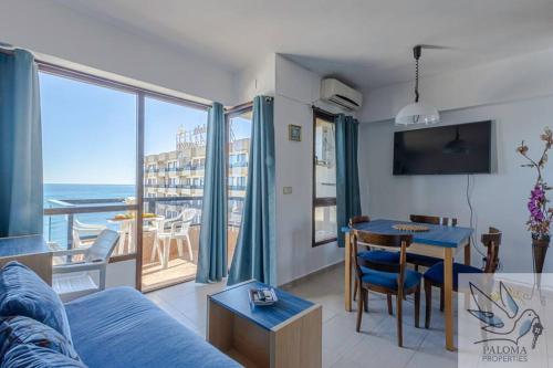 Aloha Playa/Apt With wonderful sea views.