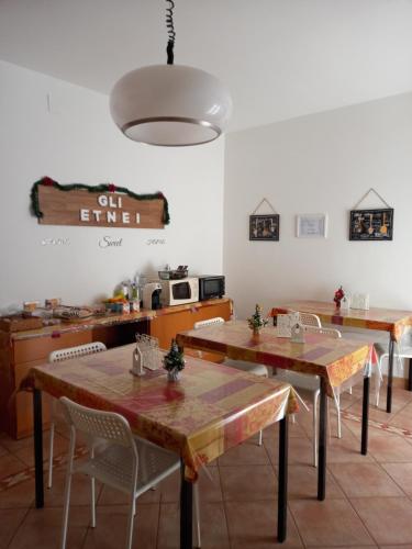 Restaurant o iba pang lugar na makakainan sa Casa Vacanze Gli Etnei