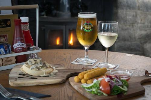 Minuman di Pass the Keys Self Contained Apartment at Country Pub Restaurant