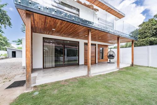 Tropical Escape Private Pool & Outdoor Kitchen – Photos 4