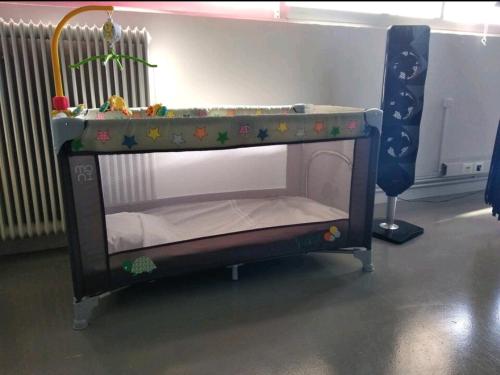 Voodi või voodid majutusasutuse Athens Comic House toas