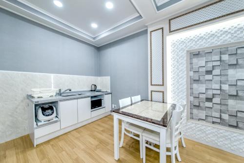 Η κουζίνα ή μικρή κουζίνα στο Mulddeule Shimpang Resort