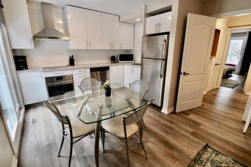 Boutique Style Townhouse In The Heart Of Thornhill