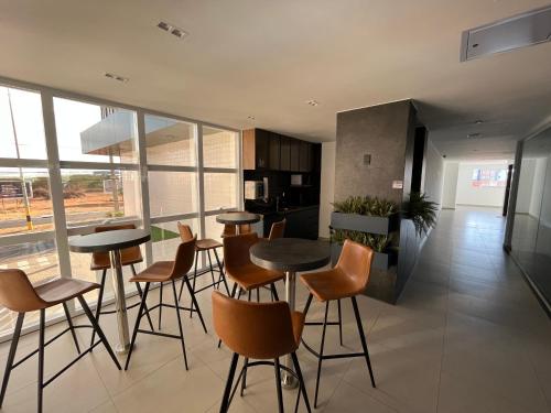 Un lugar para sentarse en Studio Estilo Industrial 01