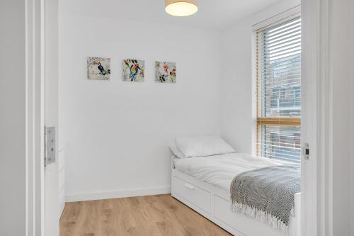 Spacious 2 bedroom apartment with balcony
