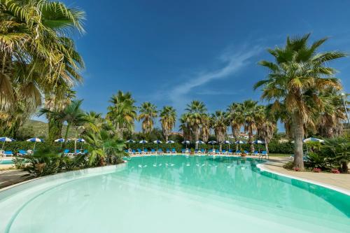 Prince Franklyn Hotelの敷地内または近くにあるプール
