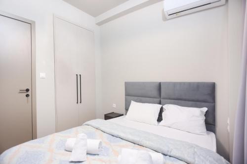 Zenou 24 Downtown Apartment