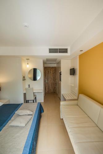Prince Franklyn Hotelにあるベッド