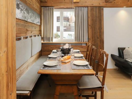 Apartment Dianthus-2 by Interhome