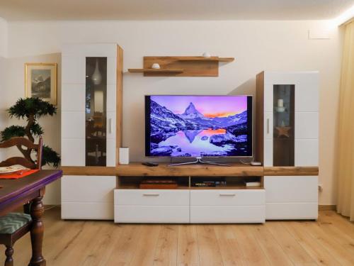 Apartment Grillon-4 by Interhome