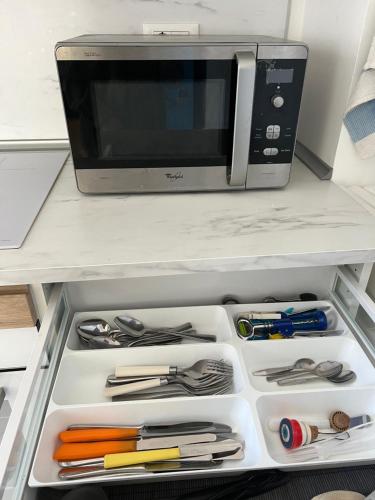 Dapur atau dapur kecil di Pine Art house - relax creativo