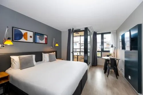 Staycity Aparthotels Marseille Centre Vieux Port photo 3