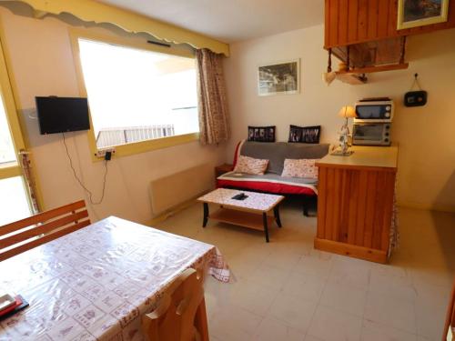 Photo de la galerie de l'établissement Studio cabine cosy pour 4 pers. à Arêches-Beaufort, terrasse, proche pistes et navette gratuite - FR-1-342-175, à Beaufort