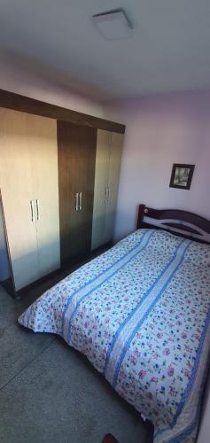 Tempat tidur dalam kamar di Jcapartamentos