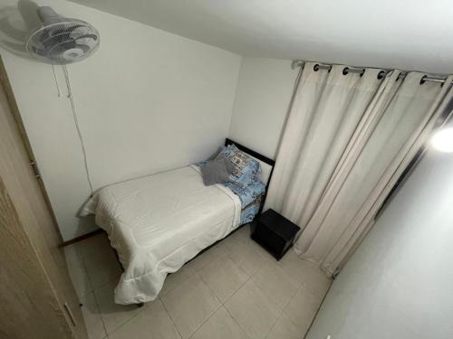 Katil atau katil-katil dalam bilik di Moderno y Acogedor apartamento