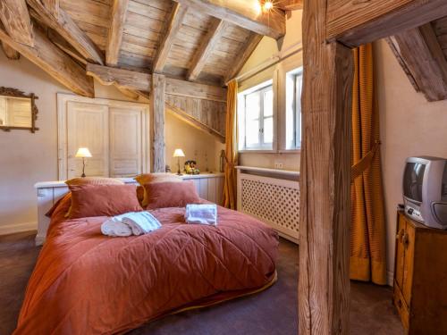 Appartement de standing avec cheminée, 4 chambres, garage et WIFI, Val-d'Isère