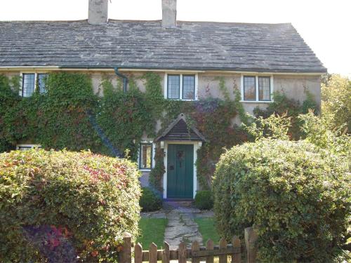 Κήπος έξω από το 2 Bed in Studland DC069