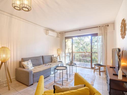 Apartment Le Capricorne by Interhome